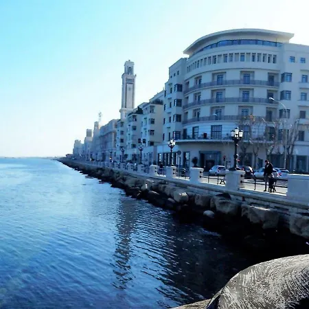 Via Bozzi Luxury Lägenhet Bari